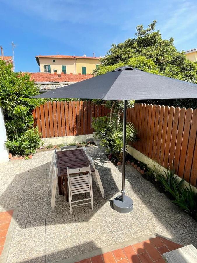 Azzurra House Διαμέρισμα Marina Di Pisa Εξωτερικό φωτογραφία