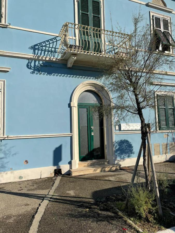 Azzurra House Διαμέρισμα Marina Di Pisa Εξωτερικό φωτογραφία